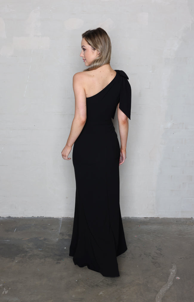 Fleur Crepe Gown Detachable Bow - Black