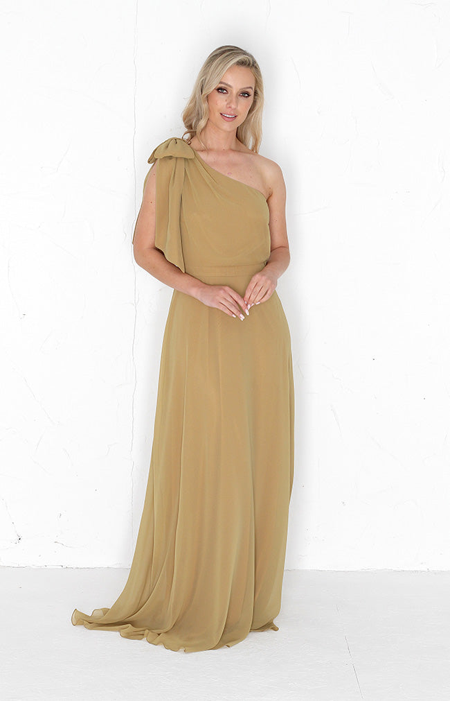 Fleur Chiffon Gown Detachable Bow - Desert Sand