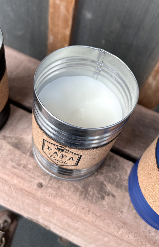 White musk candle